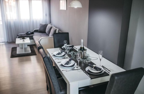 City Center Apartamento | King Exclusive Suites