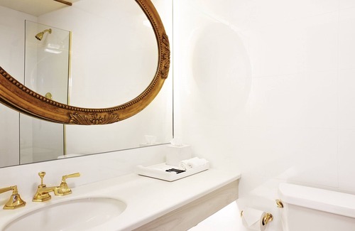 Wilshire Center Hotel | King Room at The LINE Hotel Los Angeles, Pet-friendly Property, Outdoor Pool!