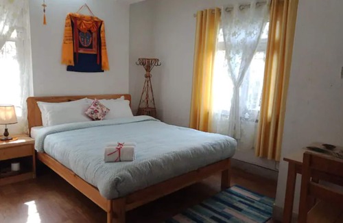Kathmandu Apartamento | King size Bed Room in Apartment
