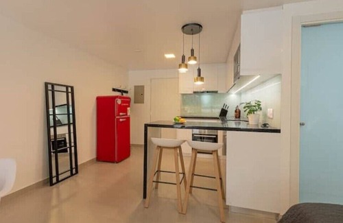 El Golf Apartamento | King-size bed with terrace and Air Conditioning!