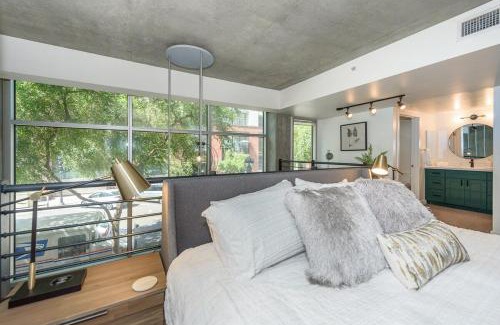 East Village Apartamento | King Size Luxury Loft Petco-Park-Downtown SD