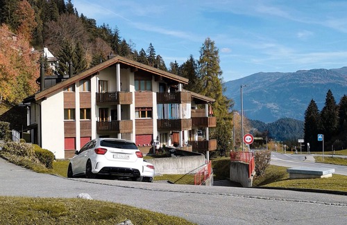 Flims Apartamento | King Studio & Free Parking!