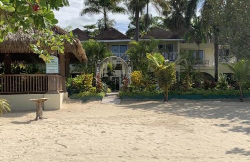 Negril Villa | King Suite at Oceanview Resort in Jamaica - Enjoy 7 miles of White Sand Beach!