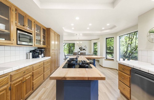 Chico Casa | King Suite Honey Run Escape in Nature