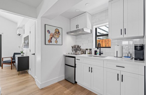 Victoria Park Apartamento | King Suite in a Tropical Retreat Freedom House Fort Lauderdale Suite 3