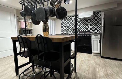 Eastwick Casa | King Suite oasis