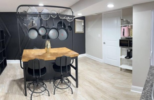 Eastwick Casa | King Suite oasis