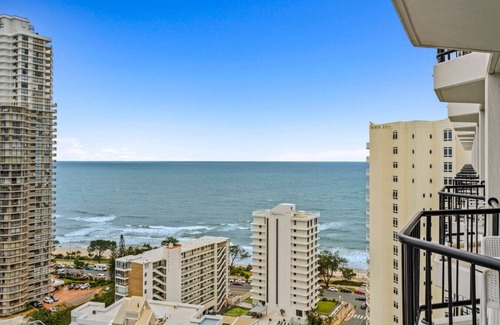 Surfers Paradise Apartamento | King Suite - Ocean View, Renovated Luxury - Lev 19