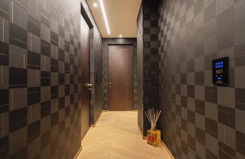 Municipio 2 Casa | King Suite with heated pool in the heart of Bari