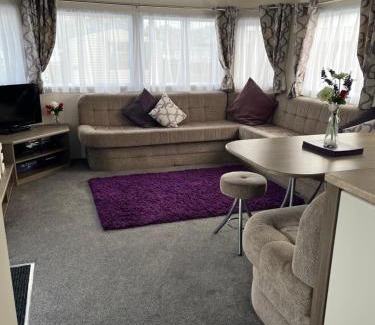 Tattershall Otro | Kingfisher court