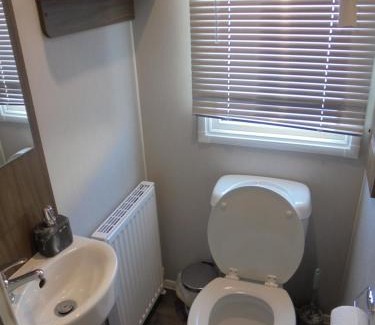 Ingoldmells Apartamento | Kingfisher : Seasons:- 8 Berth, Central Heated, Close to site shop