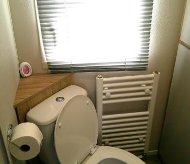 Chapel Saint Leonards Complejo | Kings Ashington 6 Berth Central Heated Enclosed Veranda