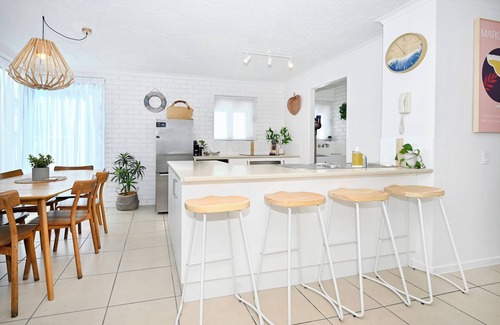 Moreton Bay Region Apartamento | Kings Beach, only 30 metres to beach and shops!