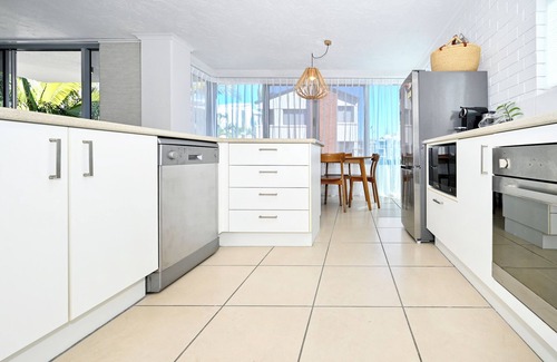 Moreton Bay Region Apartamento | Kings Beach, only 30 metres to beach and shops!