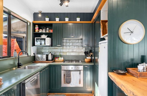Wanaka Casa | Kings Drive - Wanaka Holiday Home