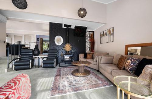 Paihia Casa | Kings Summer House - Paihia Holiday Home