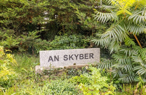 Saltash Cabaña | TREGANTLE, admite mascotas, con chimenea en Tideford, Ref 998752