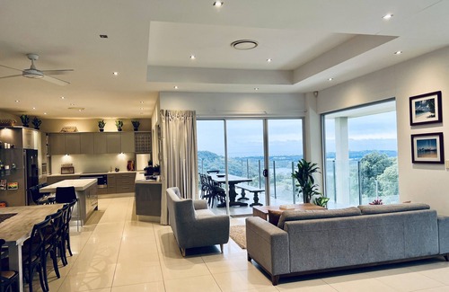 Terranora Casa | Casa familiar de lujo - Espectaculares vistas panorámicas de la costa de Tweed
