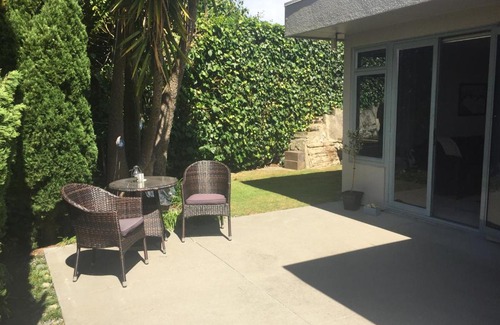 Leamington Casa | Kingsley Quarters