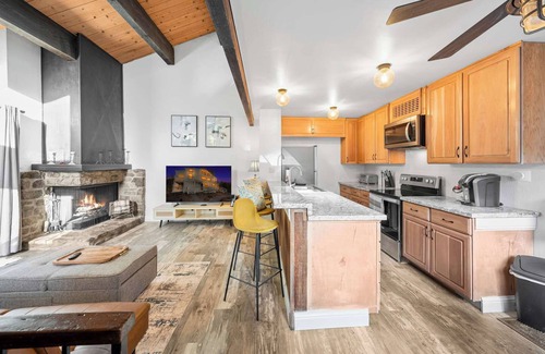 Kings Beach Condominio | Kingswood Village Escape – For 4