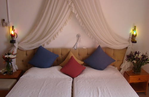 Old Town Hotel | Kiniras Traditional Hotel & Restaurant