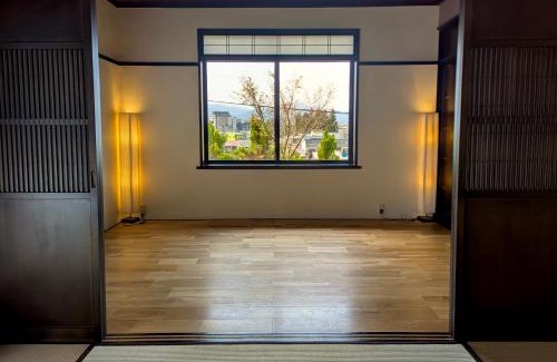 Hida Takayama Onsen Casa | KINONE - Peaceful Garden Stay with City Views and BBQ