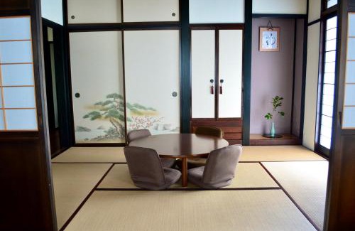 Hida Takayama Onsen Casa | KINONE - Peaceful Garden Stay with City Views and BBQ