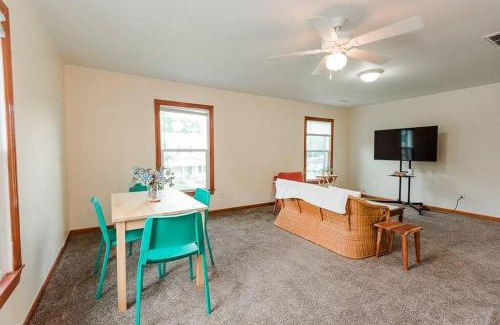 Kinston Apartamento | Kinston Getaway #2
