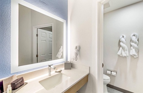 Sutter Creek Hotel | Kiota Inn & Event Center Sutter Creek, Ascend Hotel Collection