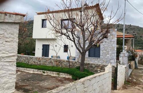 Lefktron Casa | kipaki-trachila Mani