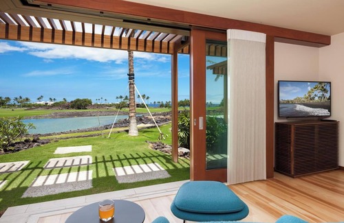 Kamuela Casa | Hermosa casa de 4 dormitorios con piscina privada y jacuzzi, cerca del club de playa