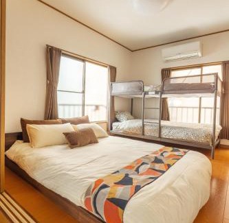 Honkomagome Casa | KiraKira House Elegant 3BR on Yamanote Line