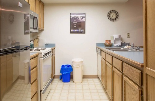 Kirkwood Condominio | Kirkwood Meadows: Hot Tub! Ascensores 5 minutos andando! Los prados.