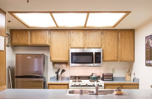 Kirkwood Condominio | Kirkwood Meadows: Hot Tub! Ascensores 5 minutos andando! Los prados.