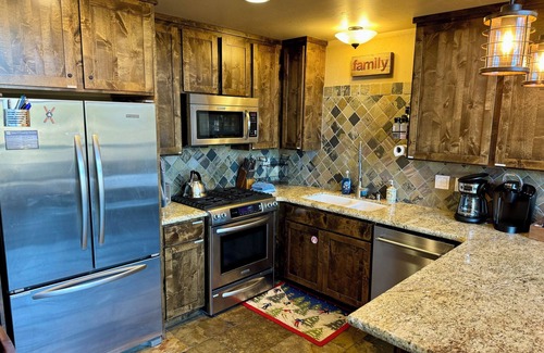 Kirkwood Casa | Kirkwood Mountainside Cabin, Deck with Views, Walk to Lifts!