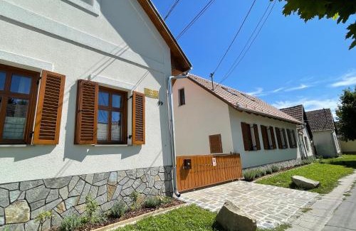 Szentendrei Casa | Kis-Duna Vendégház