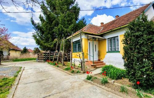 Tiszaladany Apartamento | Kis-Tisza Apartmanházak Tokaj- hegyalja