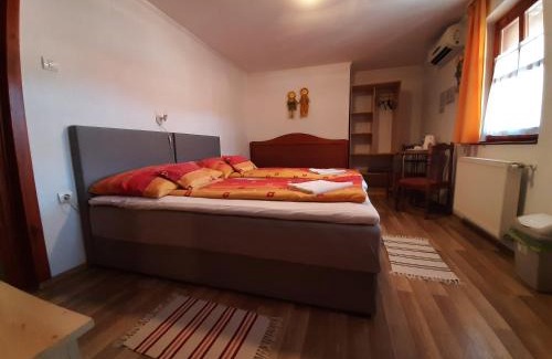 Fuzesgyarmat Casa | Kiskastély Fogadó-Étterem