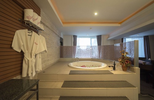 Hat Yai Hotel | Kiss Gardenhome Chic Hotel