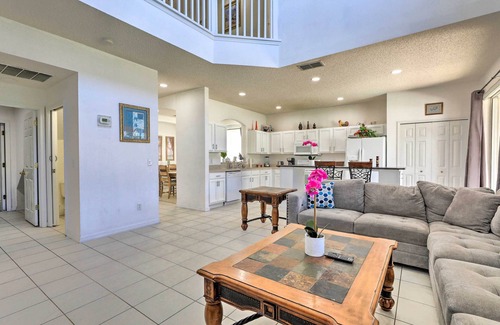 Seasons Casa | Kissimmee Home w/ Pool < 9 Mi to Disney World!