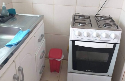 Maringa Apartamento | Kit net 07 Camila space 1 double bed 2 singles.