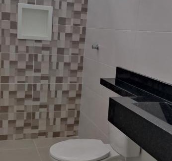Indaia Casa | Kitinet J&W a 150 metros do mar