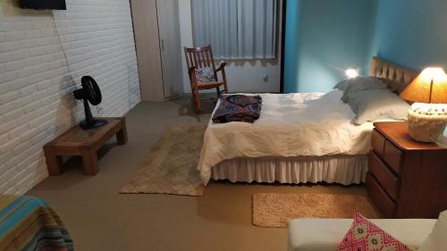 Piata Apartamento | Kitinete amplo e aconchegante ao pé da serra