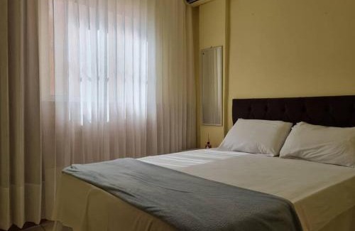 Vila Regina Apartamento | Kitnet 105 central com lavadora tv smart e ar condicionado