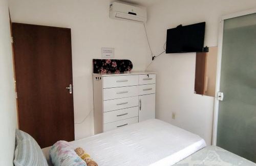Serrinha Apartamento | Kitnet Com Ar Condicionado na Manoel Novais