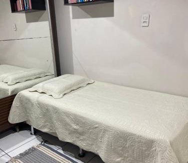 Santarem Apartamento | Kitnet com quarto amplo e cozinha Santarém- Pará