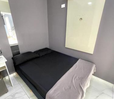 Maringa Apartamento | Kitnet Luz do Mar - 04 com ar condicionado