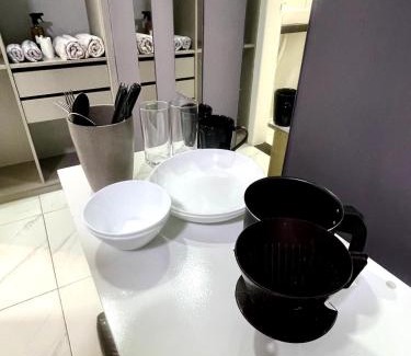 Maringa Apartamento | Kitnet Luz do Mar - 04 com ar condicionado