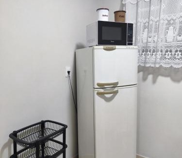 Sao Joaquim 2a Secao Casa | kitNet mobiliada de 1 quarto