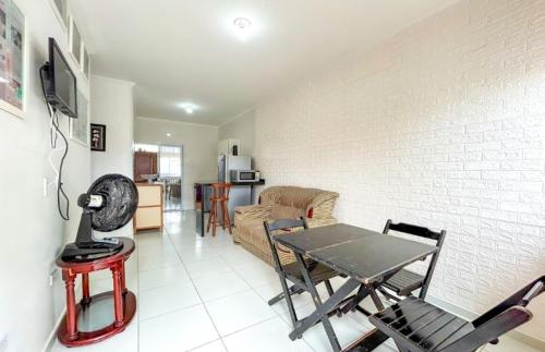 Cibratel II Casa | Kitnete em Itanhaém - SP.